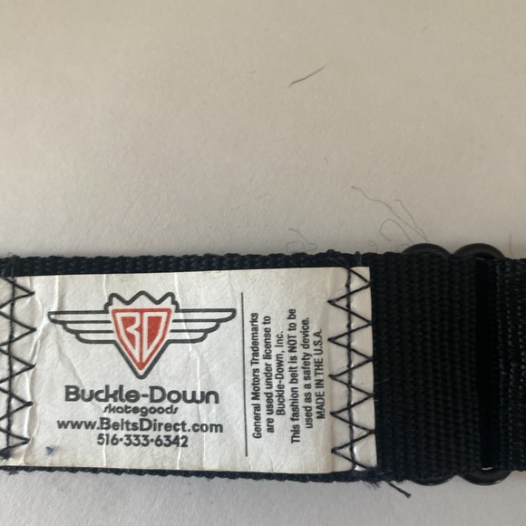 Buckle-Down Belt.  Seatbelt Fashion Belt Chevy GM Black Unisex - Pretty Cool! - Picture 3 of 5